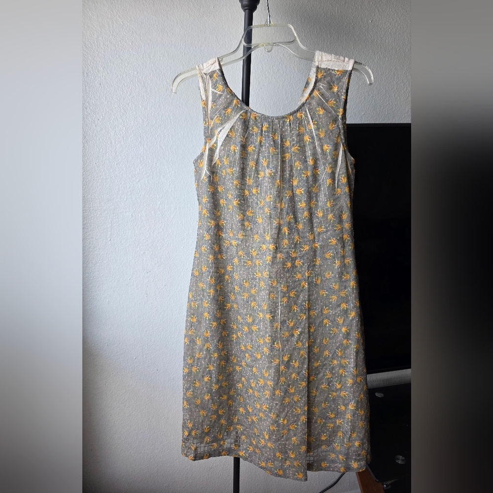 Cotélac Chic Yellow Floral Midi Dress